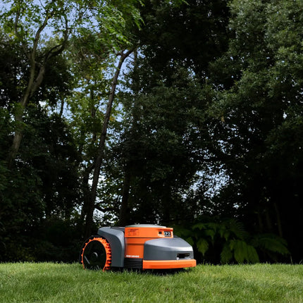 Navimow H215E m/LiDAR + gratis garage